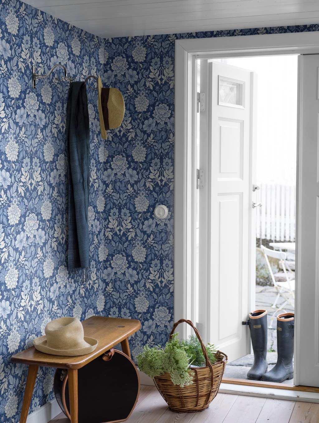 Svenske sommarstugadrømmer i hvitt og&nbsp;blått